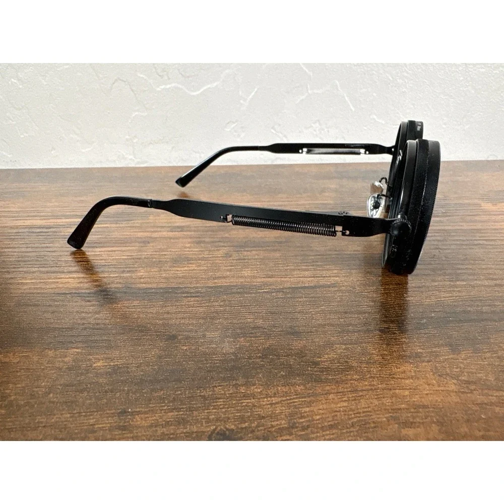 Jollynova Steampunk Round Sunglasses Matte Black Variable Density Lens Spring
